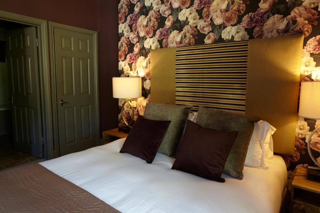 Horse And Groom Moreton-in-Marsh ภายนอก รูปภาพ